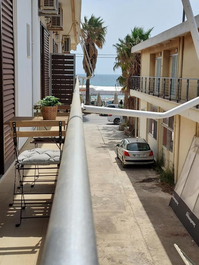 Ippokampos Seaside Artemida Apartment Exterior photo
